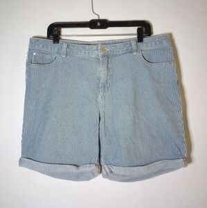 Croft & barrow striped shorts size 16